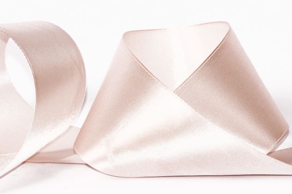 Лента атласная 1-сторонняя 50.0 мм / 33±2 метра, №141 бежевый, в термоплёнке, Gamma