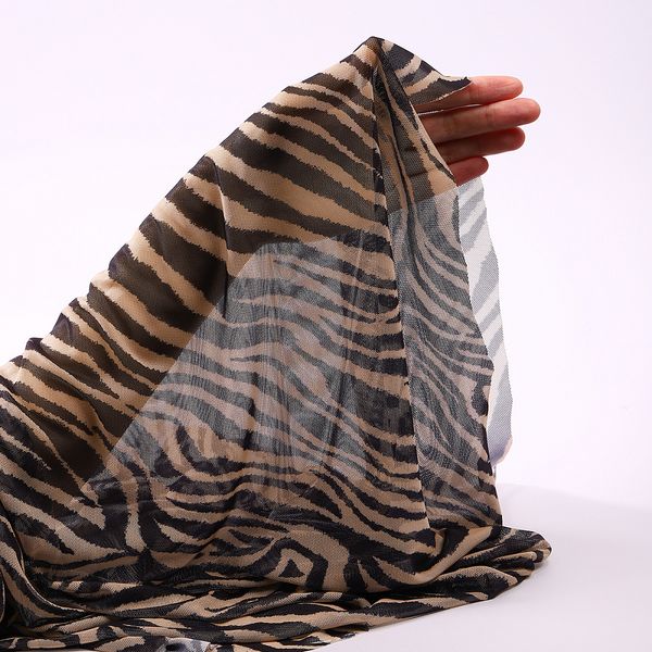 Сетка бельевая эластичная 100 г/м², шир.160 см / 3 метра, принт Зебра, цв.беж+черный /SZ025816.02/