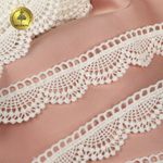 Кружево гипюр (плетёное) 20 мм, 0460 цв.01 белый уп.13,7м, Kruzhevo