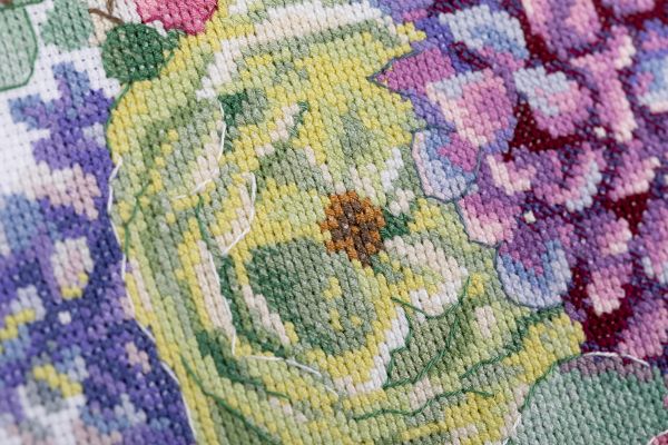 Набор для вышивания нитками Panna, Золотая серия. Букет с пионами, 34.5х32 см