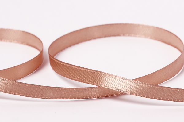 Лента атласная 1-сторонняя 6.0 мм / 33±2 метра, 022 бежевый, Gamma