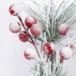 Веточка заснеженная с ягодами и шишками 3 шт, 26 см, 01, Blumentag VDF-124