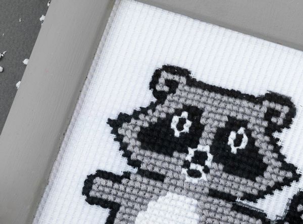 Набор для вышивания нитками Klart, Детские истории. Енотик, 12х12 см