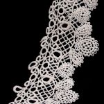 Кружево гипюр (плетёное) 95 мм / 9.14 метров, матовое, 571 молочный