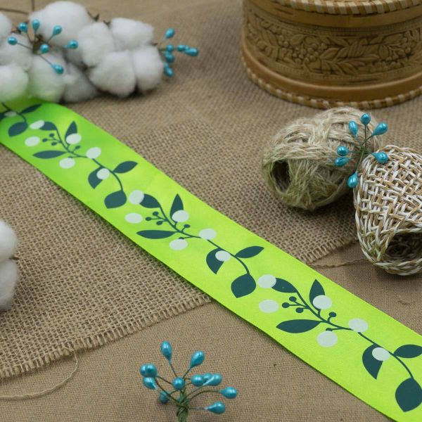 Лента атласная с рисунком 45.0 мм / 3 метра, Ягодная ветвь (зеленый), Globus