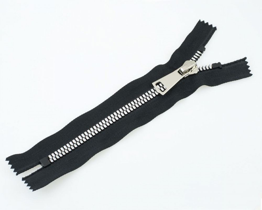Молния трактор Т8 (8 мм) 1 зам., н/раз., 18 см, никель, цв. D580 черный, MaxZipper Premium, 1 шт /TOS/