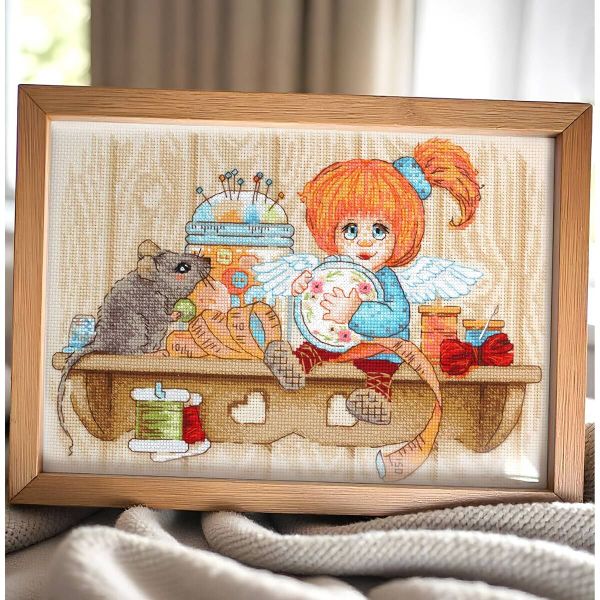 Набор для вышивания нитками Риолис 2271, Ангел вышивальщицы 30х21 см