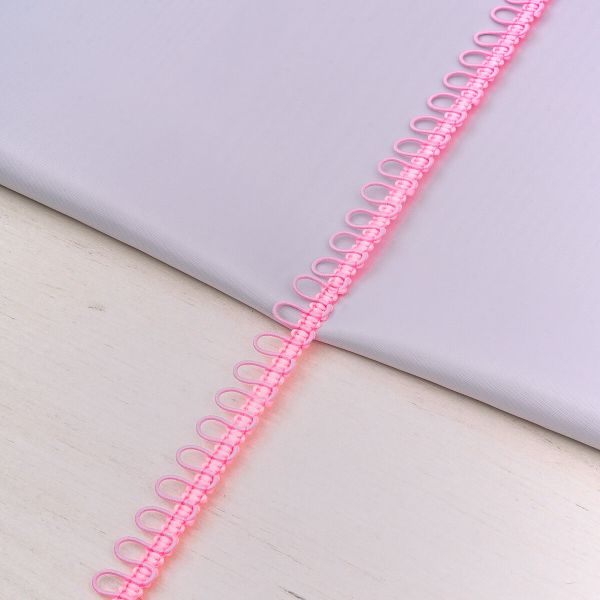 Тесьма декоративная с петлями 15 мм / 18.29 метра, розовый, 13-7735