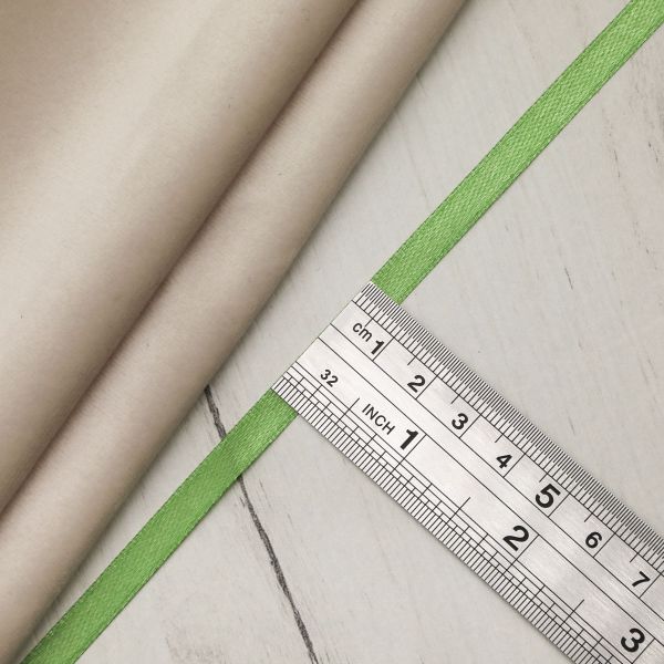 Лента атласная 1-сторонняя 6.0 мм / 22.86±1 метров, 106 травяной, Globus