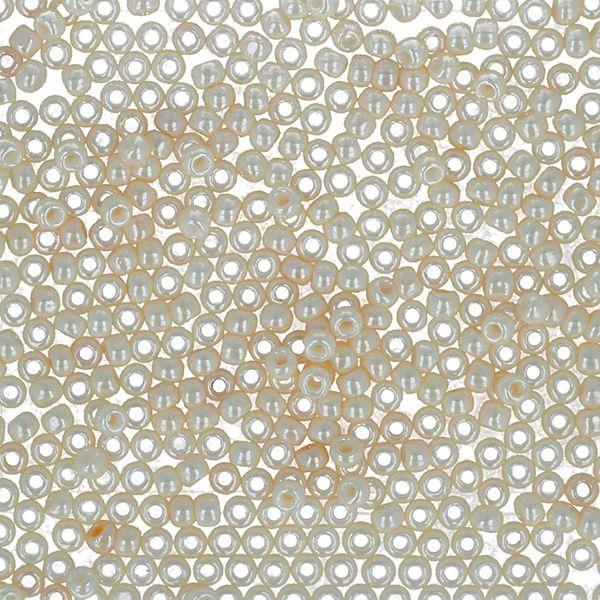 Бисер Toho 11/0 круглый (2.2 мм), 25 г (5х5 г), 0123 кремовый/перл