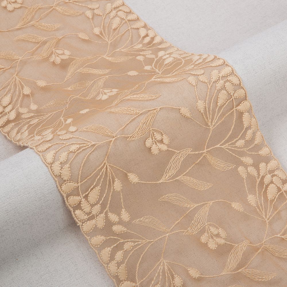 Кружево эластичное (стрейч) на сетке 170 мм / 10 м, ±0.2 Турция, натуральный, Gamma GKME-17002