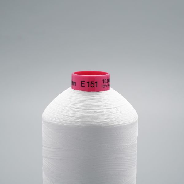 Нитка текстурированная Gutermann E 151, 10000 м, 715328, 111 айвори, 1 катушка