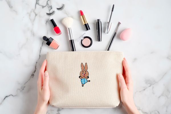 Набор для вышивания бисером Klart CMF-10-049, Брошь. Пятачок, 4.5х8 см