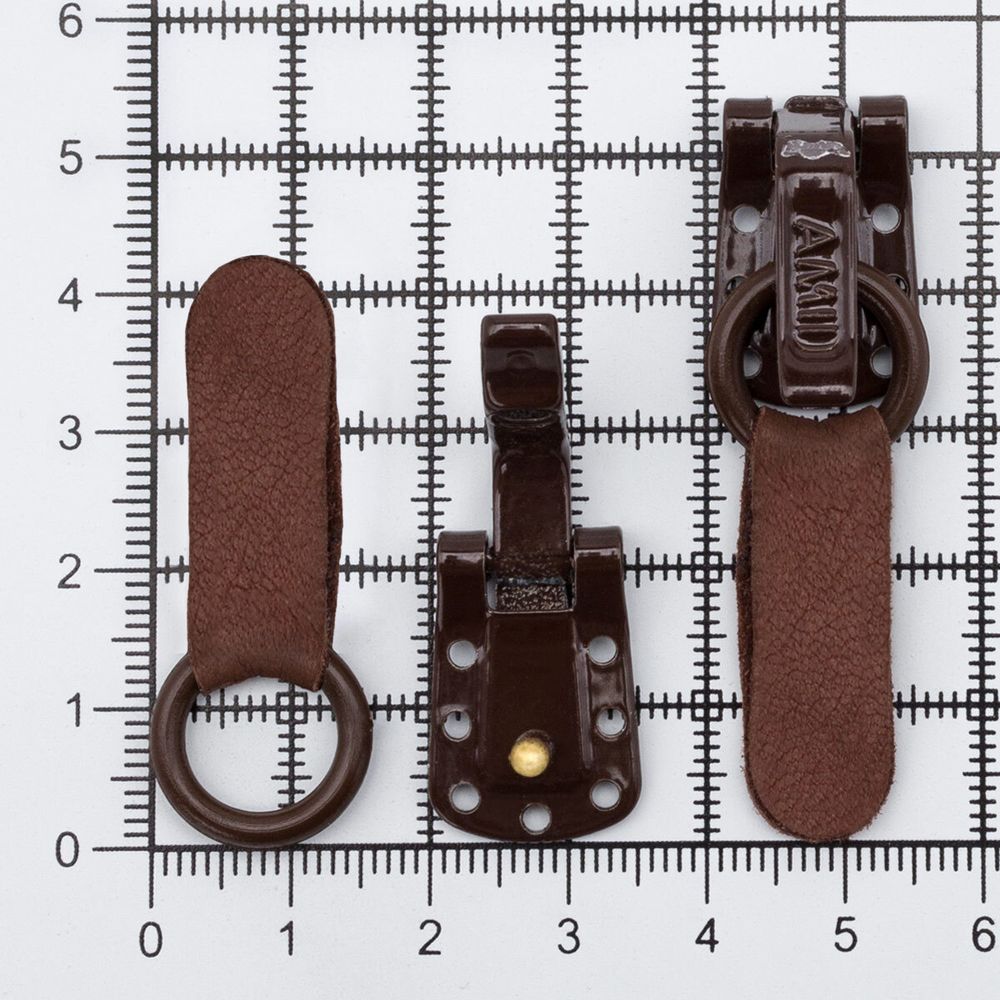 Крючок шубный Hobby&Pro 20 мм, 5 шт, 8017 средне-коричневый