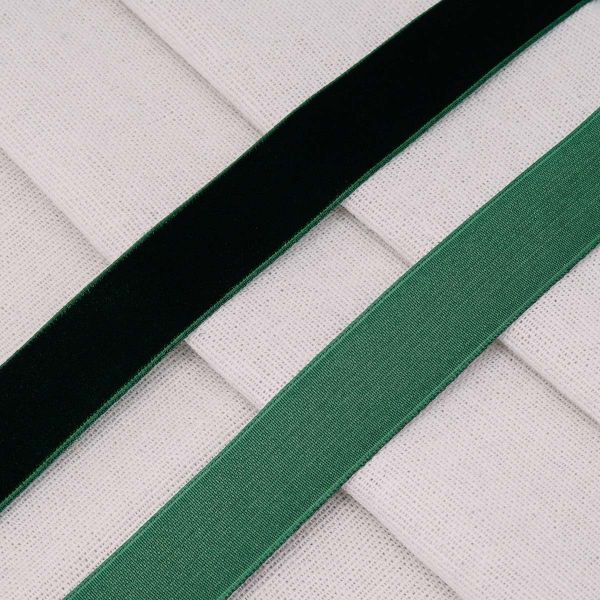 Лента бархатная (тесьма) 20.0 мм / 32.9±2 метров, 0081-1901, 165 темно-зеленый