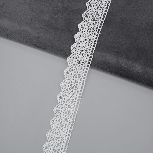 Кружево гипюр (плетёное) 25 мм, / 13.71 метра, белый
