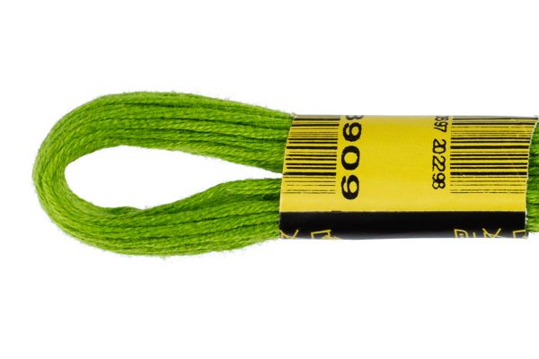 Мулине ПНК им.Кирова цв.3909 фисташковый, Россия, 24 мотка по 8 метров