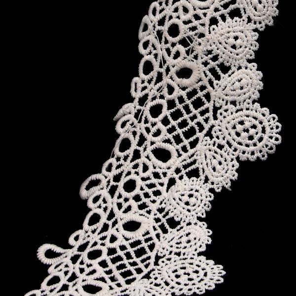 Кружево гипюр (плетёное) 95 мм / 3 метра, матовое, 571 молочный