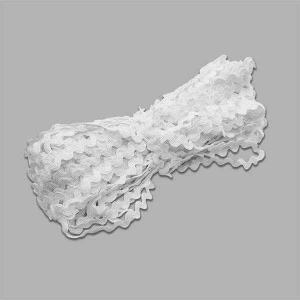 Тесьма вьюнчик 15 мм, 30м (белый)