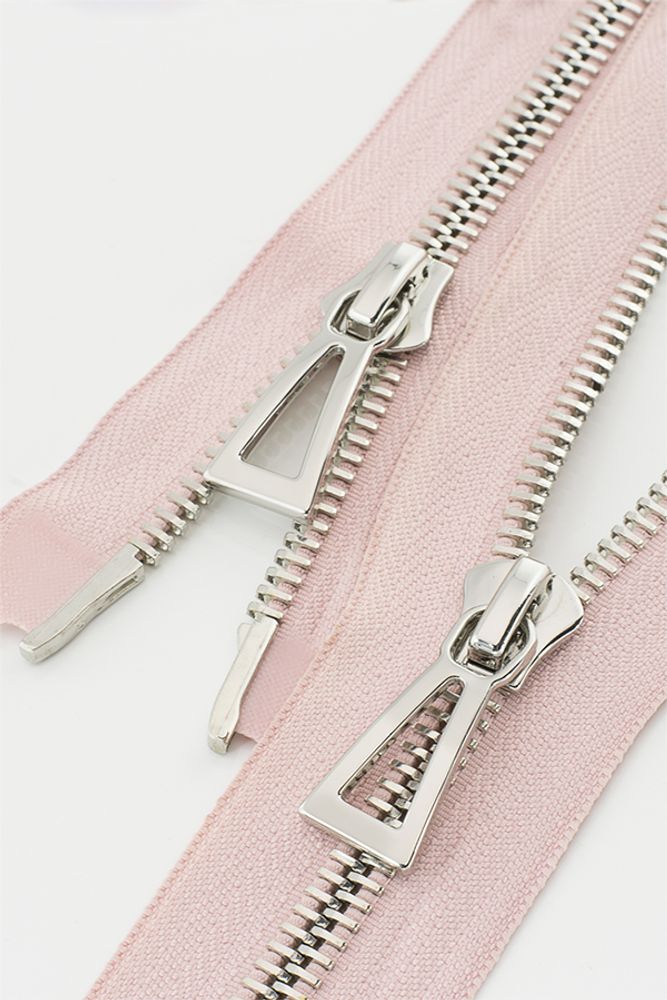 Молния металл Т5 (5 мм) 2 зам., разъем., 90 см, никель, цв.D274 нуд, MaxZipper Premium, 1 шт /TOS/