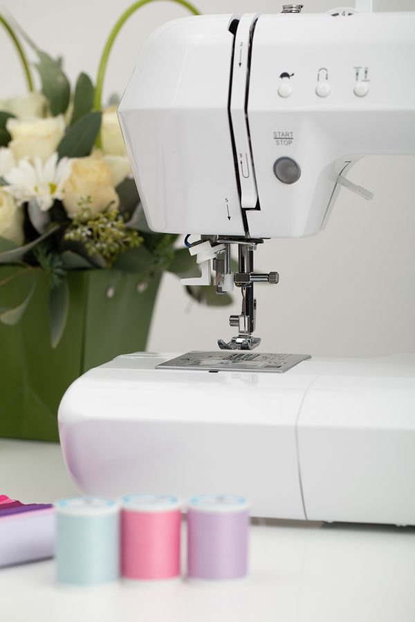 Швейная машина бытовая Micron Memory 200