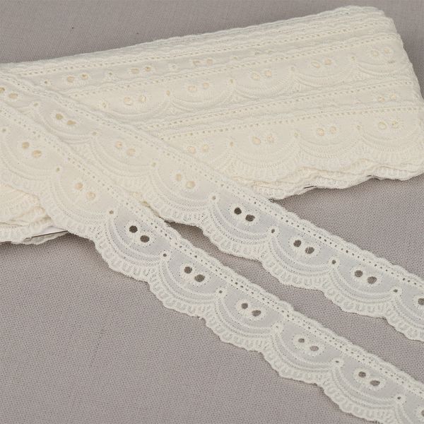 Кружево шитьё хлопок.9772 25 мм, цв.F102 молочный, уп.13.71м, Kruzhevo