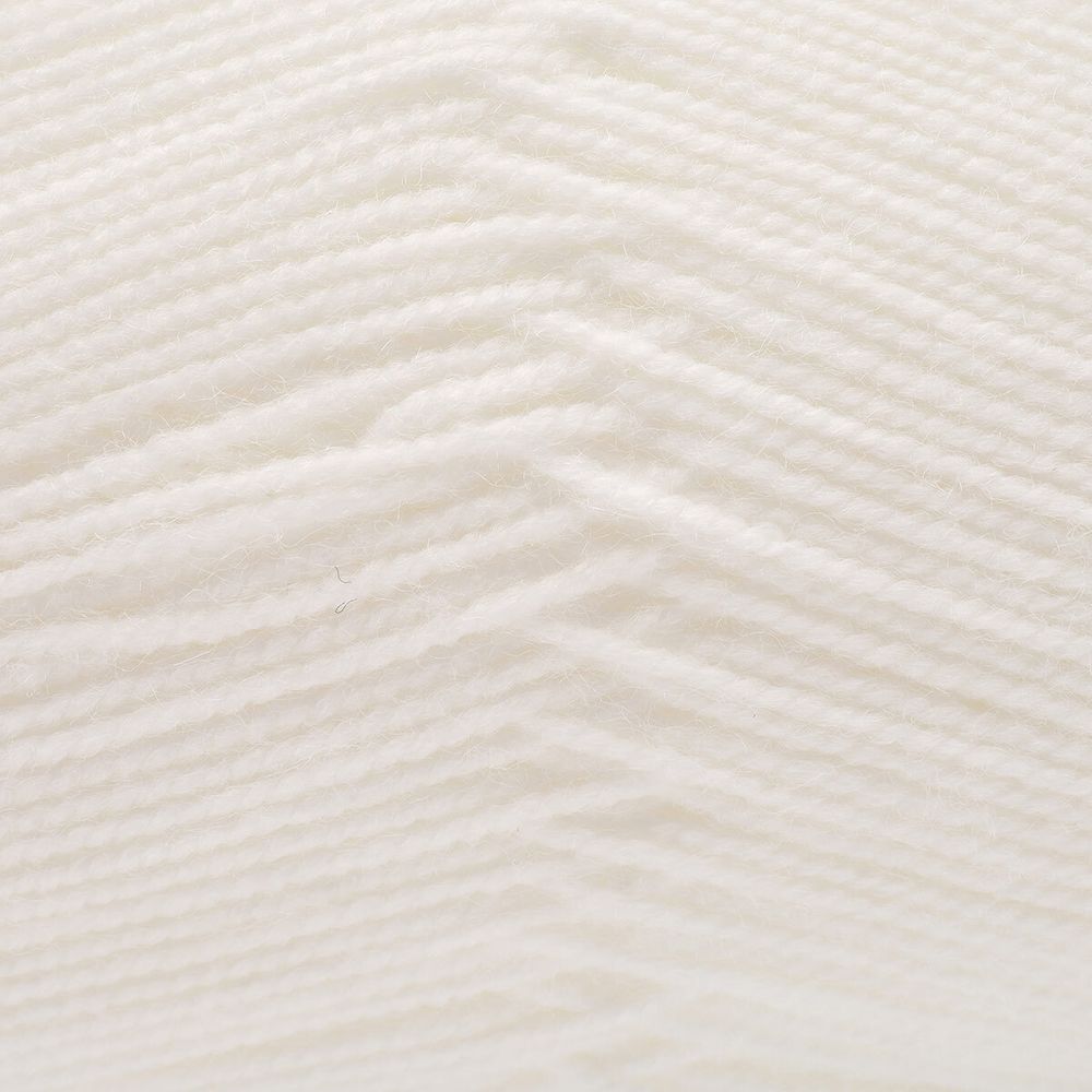 Пряжа Троицкая Пчелка / уп.10 мот. по 100 г, 500 м, 01 белый