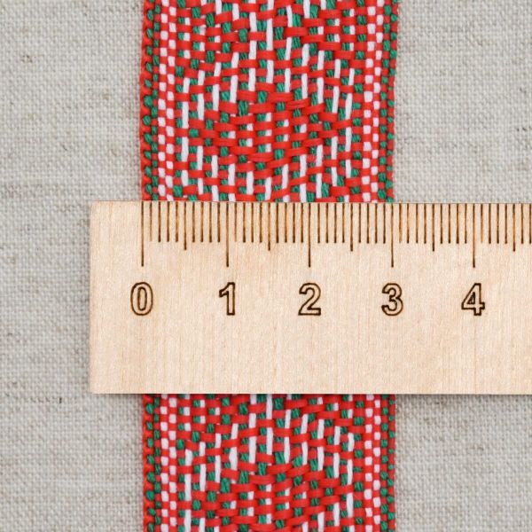 Лента (тесьма) жаккардовая 30.0 мм / 25±1 метров, рис. 9854, красный/зеленый/белый, С3881Г17