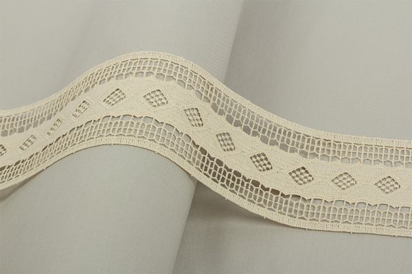 Кружево гипюр (плетёное) 85 мм / 10 м, бежевый, Gamma GGM-8501