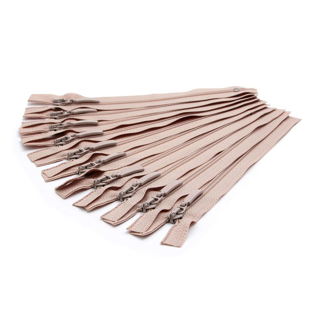 Молния спираль (витая) Arta Т5 (5 мм) 1 зам., н/раз., 18 см, цв. 572 бежевый, уп.10 шт