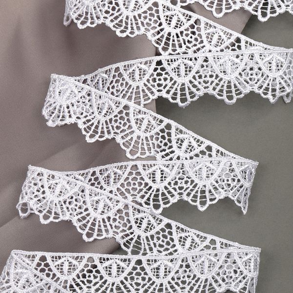 Кружево гипюр (плетёное) 30 мм, цв.1 белый, уп. 9 м, Kruzhevo