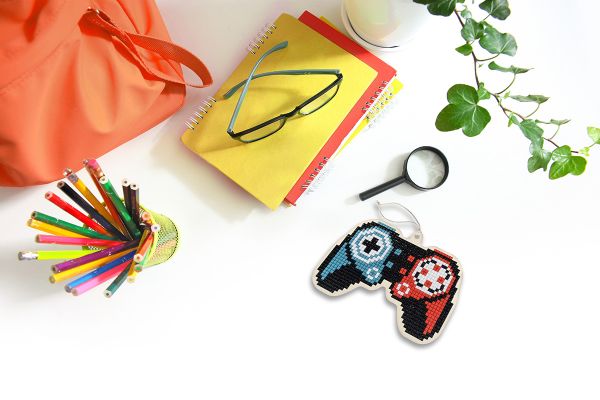 Алмазная (кристальная) мозаика Фрея ALVP-025, подвеска Джойстик, 10.5х8 см