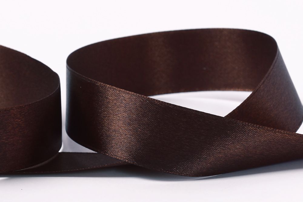 Лента атласная 1-сторонняя 25.0 мм / 33±2 метра, 154 т.коричневый, Gamma