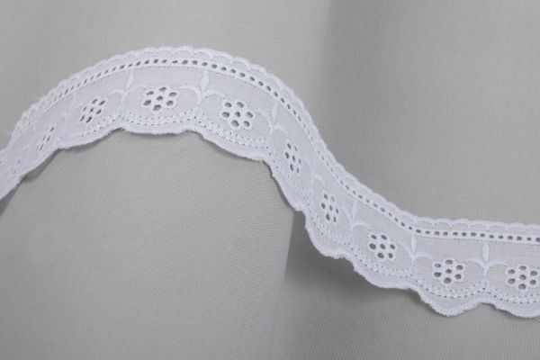 Кружево шитьё 42 мм / 10 м, белый, Gamma GYEM-4203