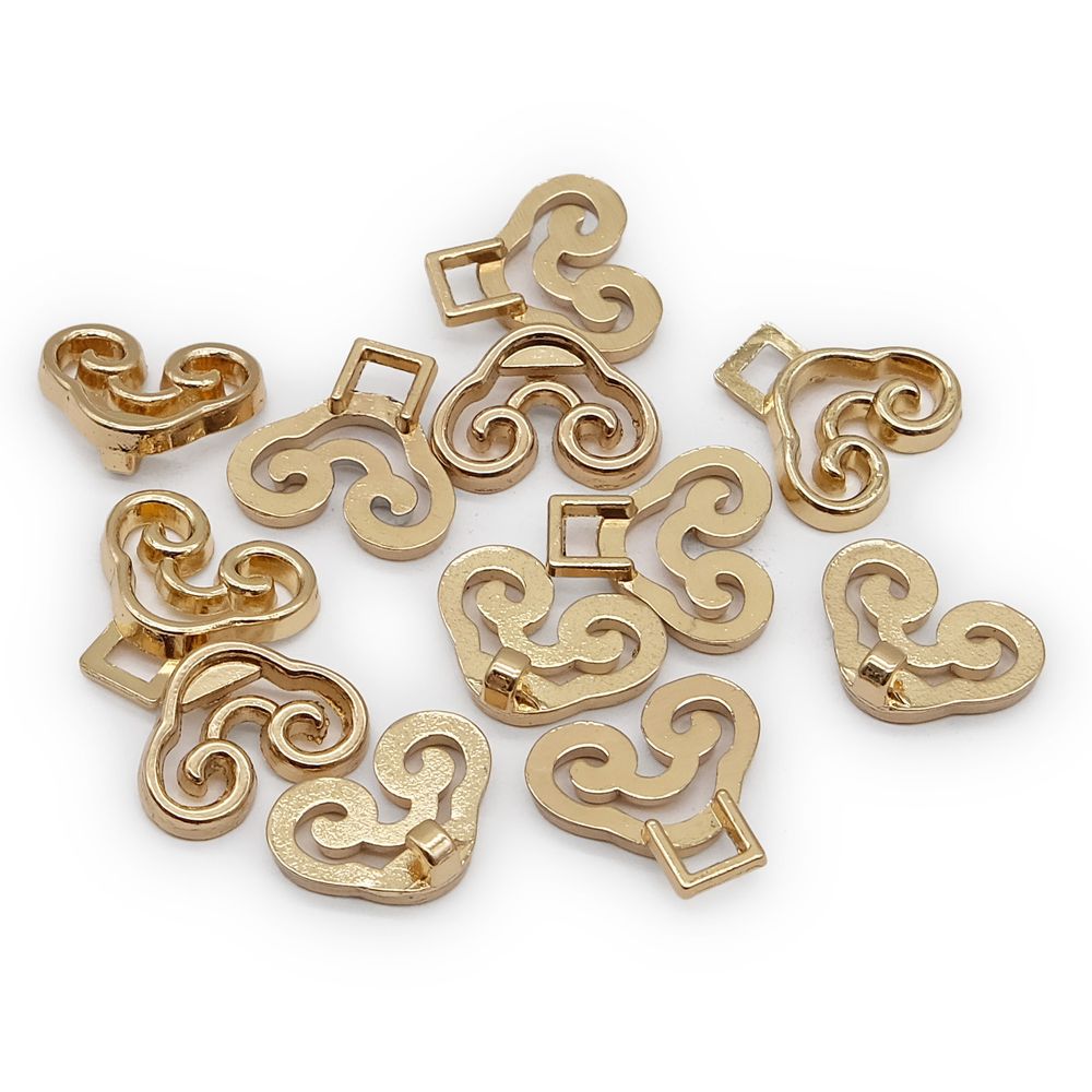 Крючки пришивные декоративные 24х15 мм, золото, 6 шт