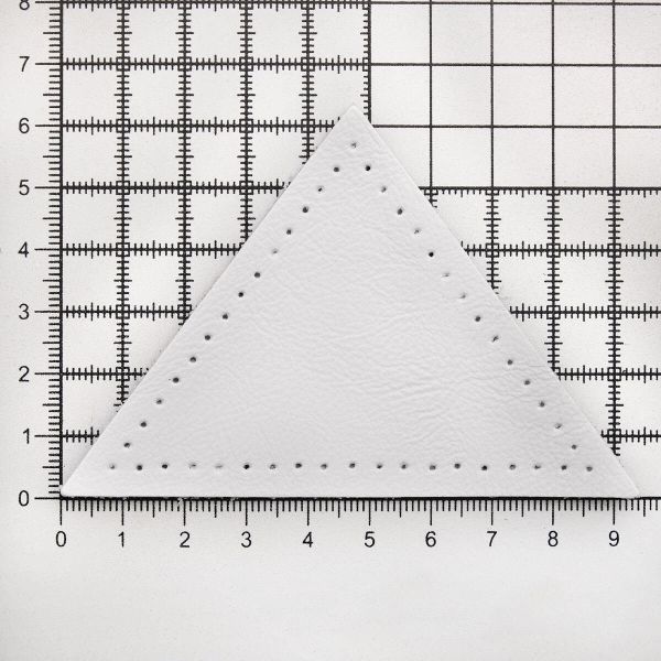 Заплатки пришивные из кожи, треугольник равнобедр., стор. 8см, с перфорацией, 2 шт, 100% кожа, 08 белый, 9903