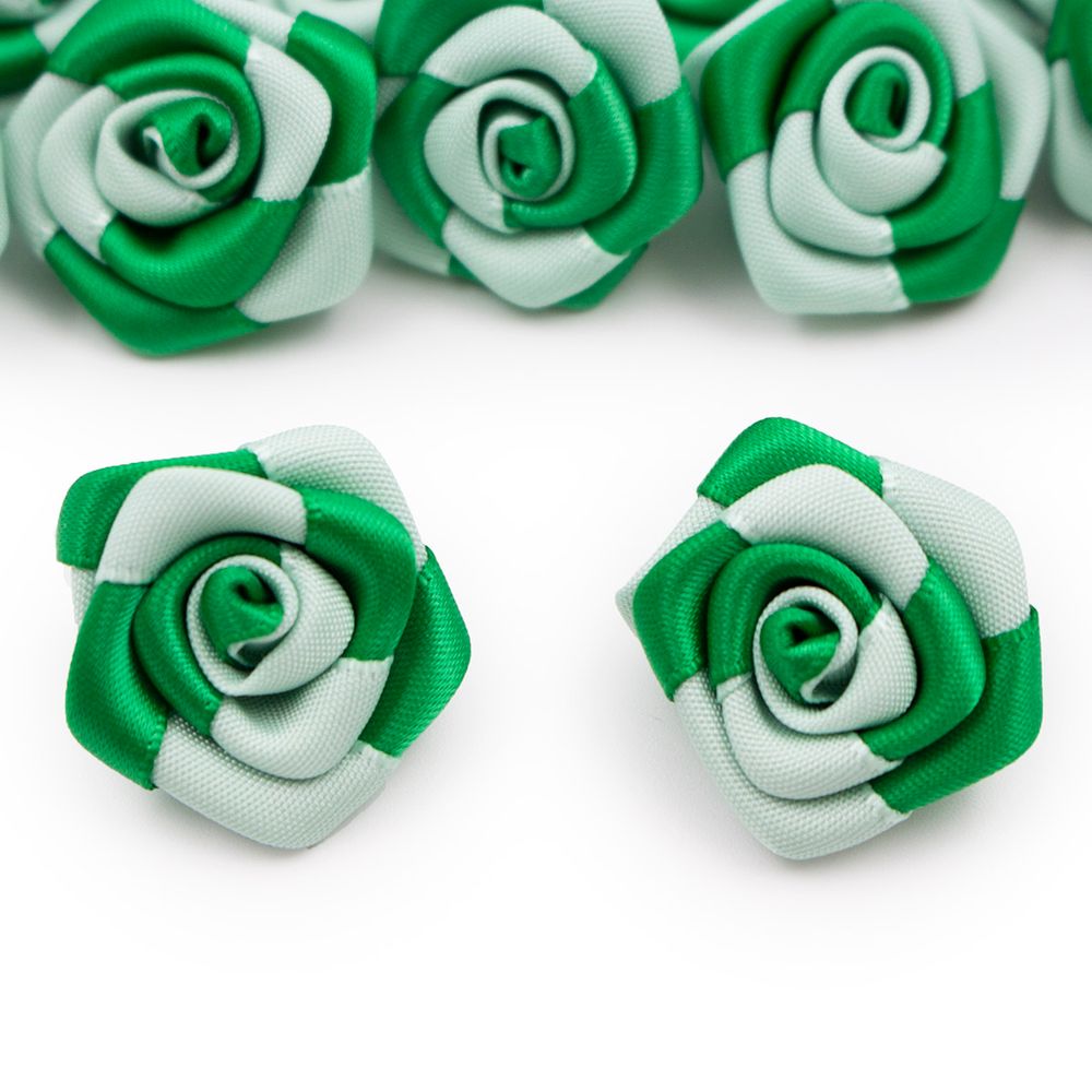 Цветы пришивные двухцветные Роза 2.5 см (552/513 зеленый/св.зеленый)