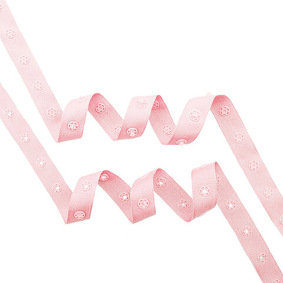 Кнопки пластиковые на тесьме (кн. ⌀ 7мм, тесьма 18 мм, шаг 1.7 см), цв.св.розовый, 45.7м