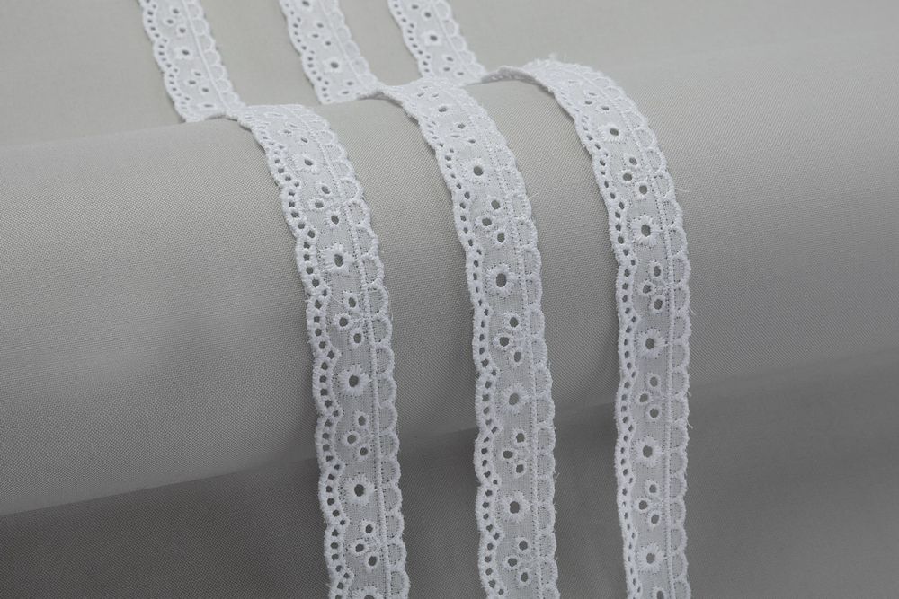 Кружево шитьё 18 мм / 10 м, белый, Gamma GYEM-1801 Кружево шитьё 18 мм / 10 м, белый, Gamma GYEM-1801