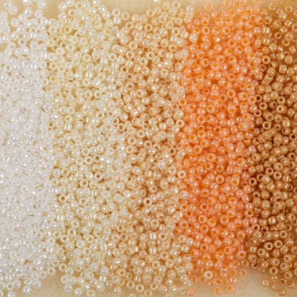 Бисер Япония Toho 11/0 круглый 2 ASSORTI 2.2 мм, 5х5 г, №05