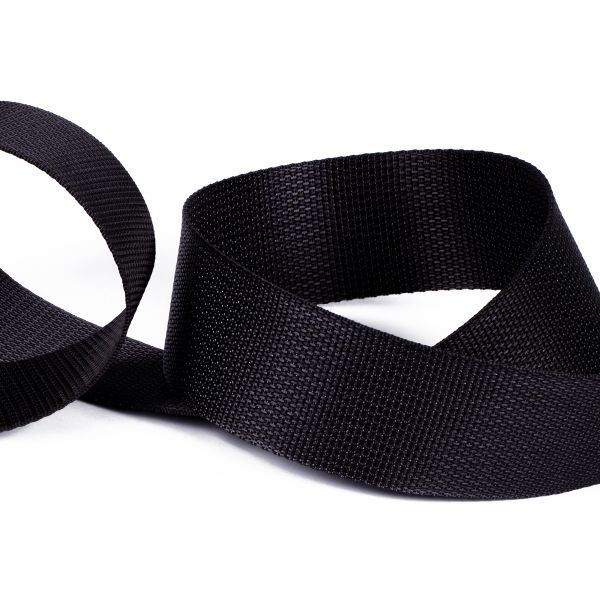 Стропа (ременная лента) 50 мм / 30 метров, толщ. 1.11 мм, [40.15 г/пог.м], 100% п/а, 00 черный, Gamma 8с710