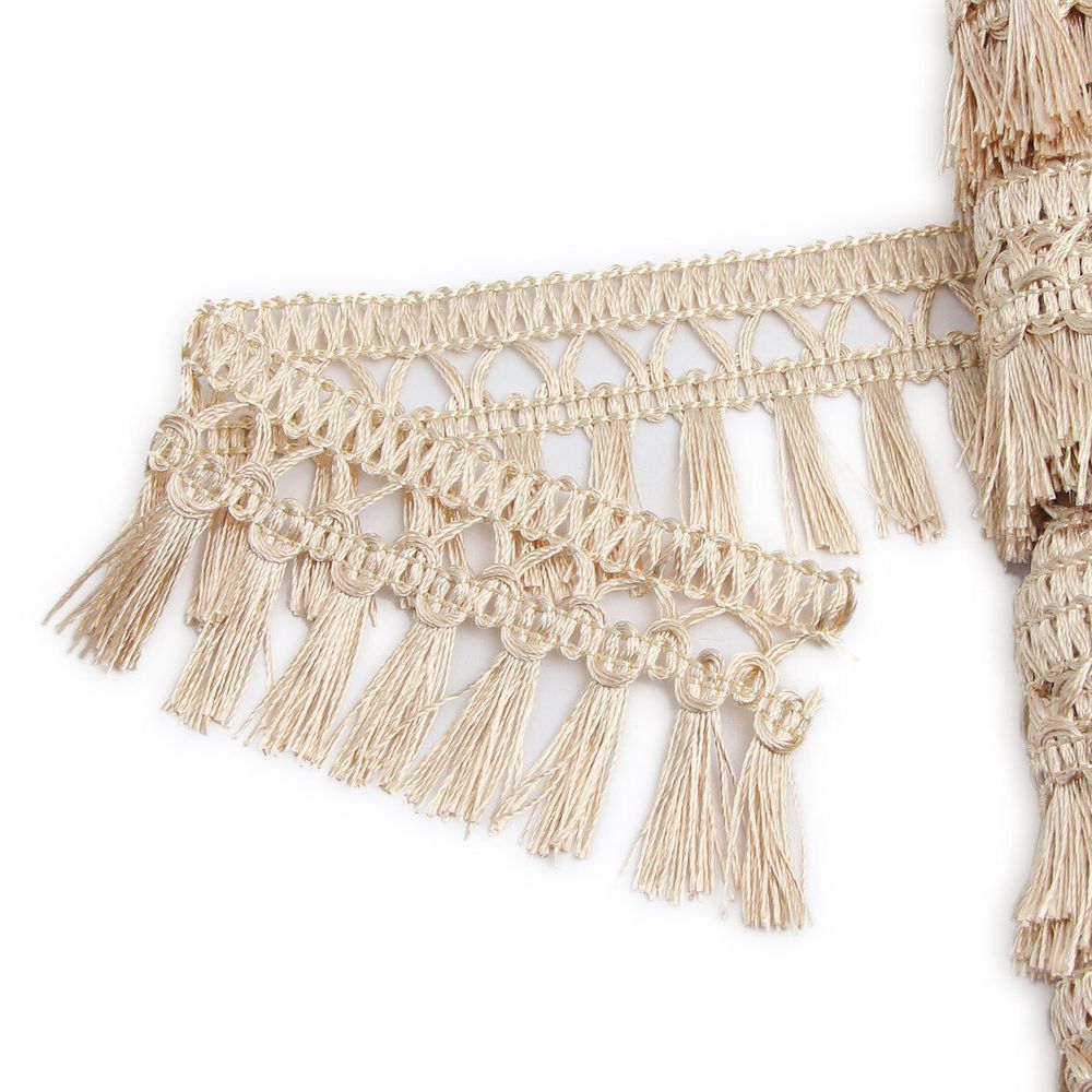 Бахрома отделочная 50.0 мм / 25 метров, кисти, с551 бежевый /TOS/