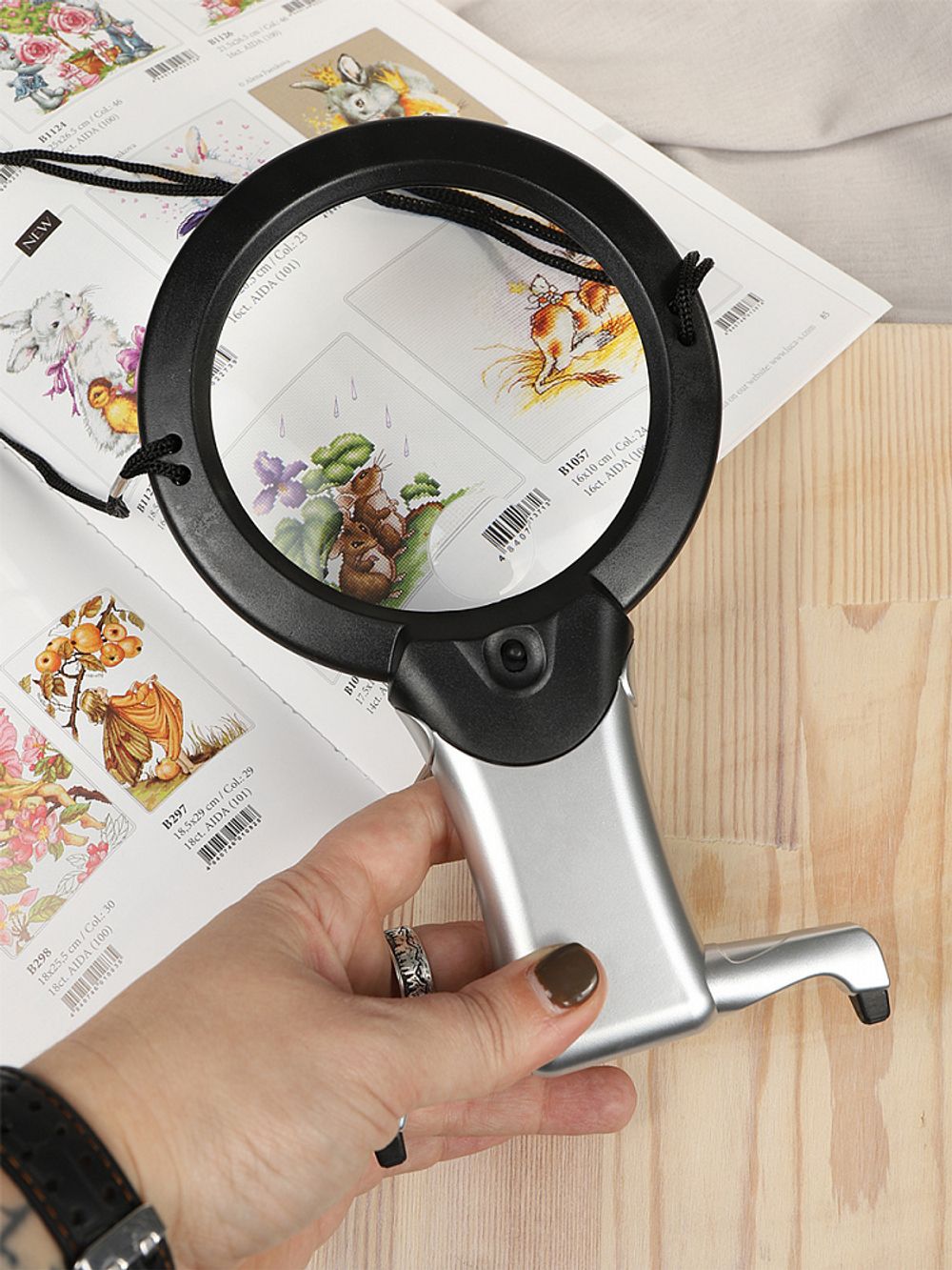 Лупа универсальная с подсветкой, MG 11B-1