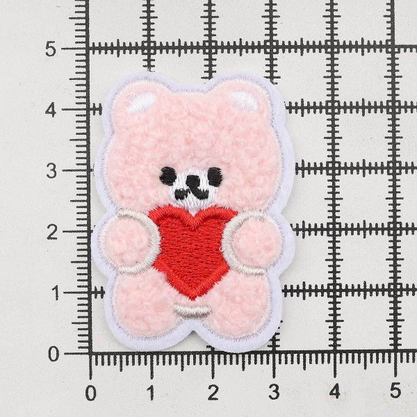 Термоаппликация Мишка с сердцем, 3.3х4.5cm, Hobby&Pro
