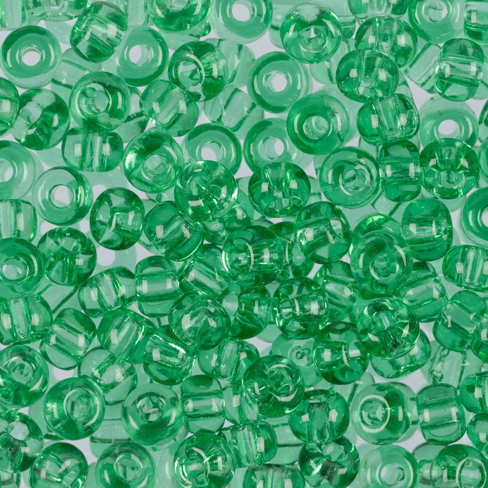 Бисер Preciosa круглый 02/0, 6 мм, 50 г, 50100 св.зеленый, 311-19001