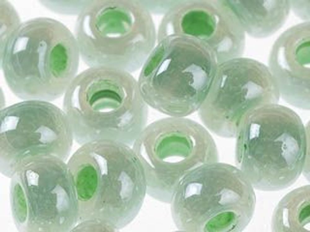 Бисер Preciosa алебастр жемчужный с цв. центром 10/0 (2.3 мм), круг.отв., 50 г, (37356)