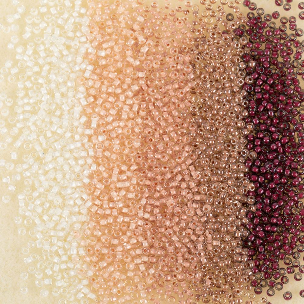 Бисер Япония Toho 11/0 круглый 3 ASSORTI 2.2 мм, 5х5 г, №06