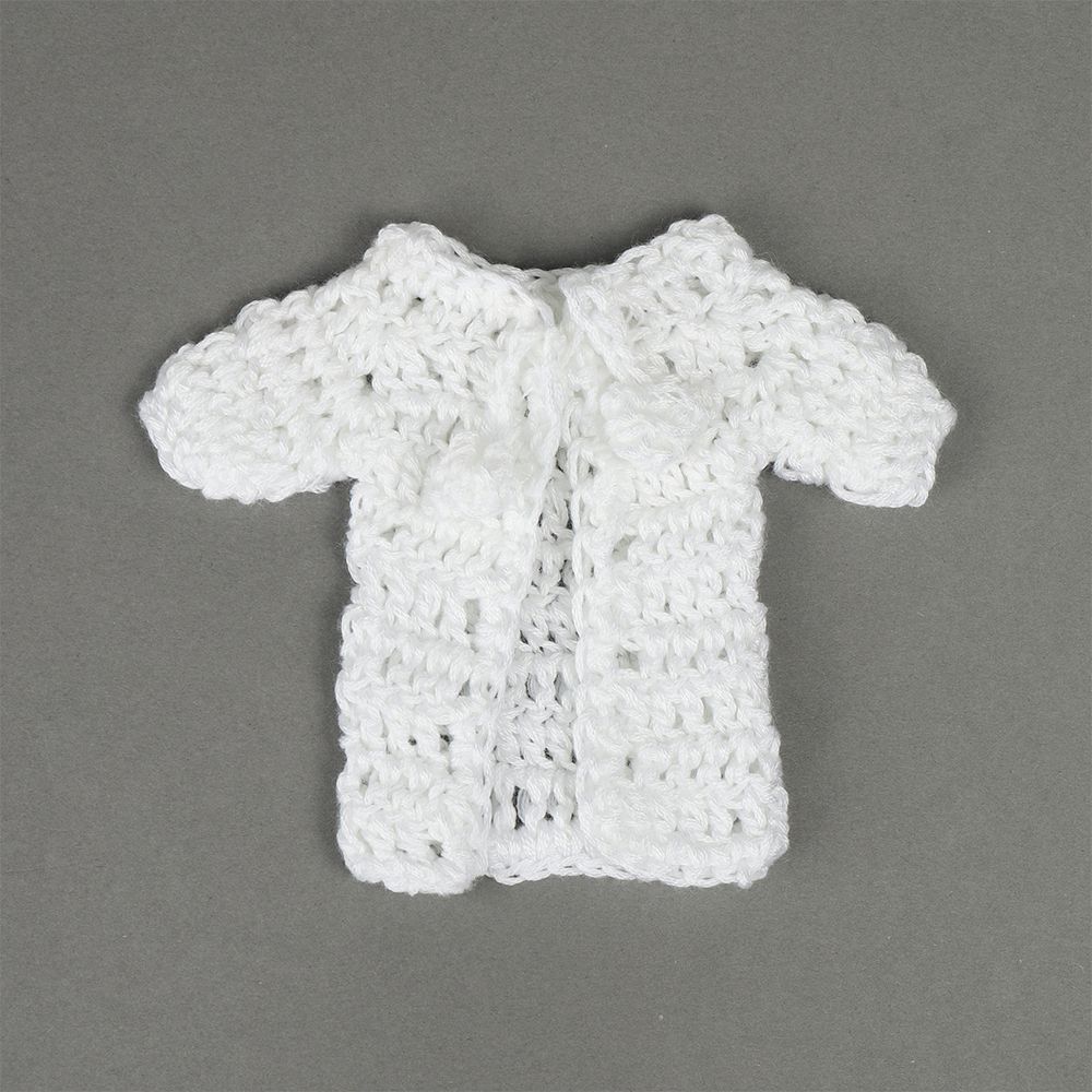 Кофта вязаная мини (ручная вязка), ширина 6см длина 8см рукав 3,5см цв.белый