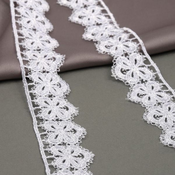 Кружево гипюр (плетёное) 30 мм, диз. 128, цв.1 белый, уп. 9 м, Kruzhevo