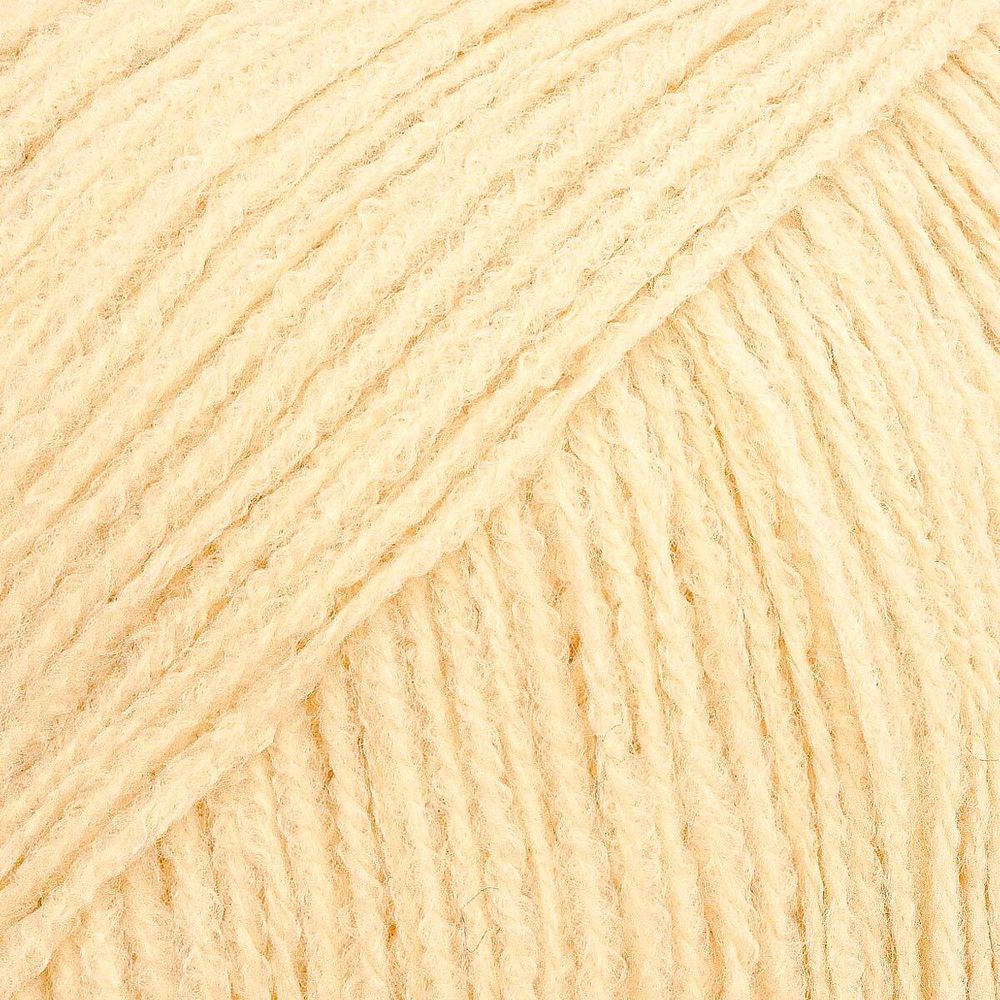 Пряжа Вязь Акриловая тонкая / уп.3 мот. по 100 г, 360 м, 808 топленое молоко